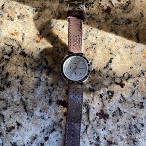 Men’s Leather Fossil Watch - needs new battery